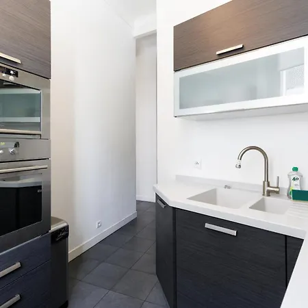 Immogroom - Renovated & Cozy One-bedroom Flat * كان